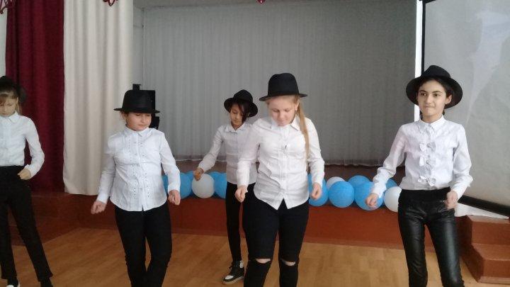 "Менің сыныбым өзгеше" сыныптар арасында өткізілген байқау