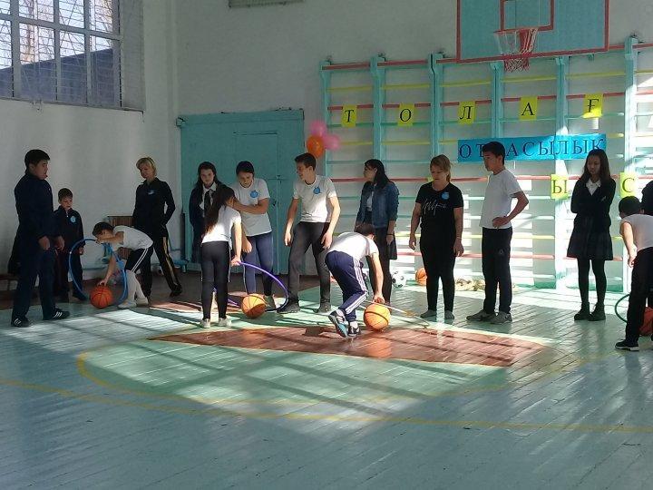   Рухани жаңғыру аясында"Әкем анам және мен" байқауы