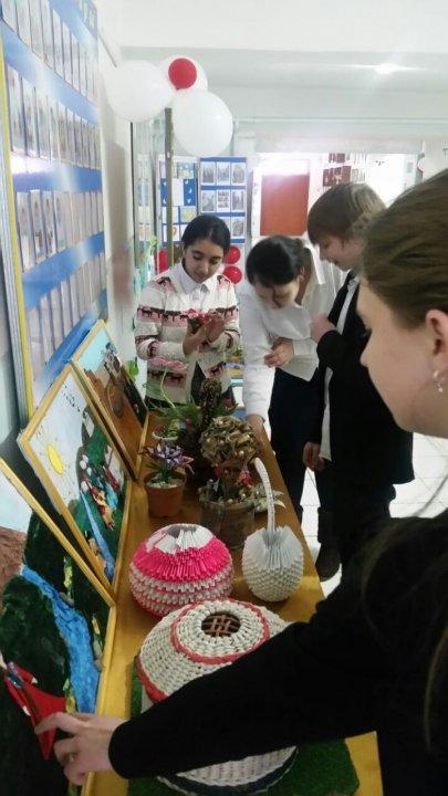 Ә.Молдағұлова атындағы №28 орта мектебінде 1-12 ақпан аралығында өткізіліп жатқан "Өзін өзі тану: Махаббат пен шығармашылық педагогикасы " атты онкүндік іс-шаралары