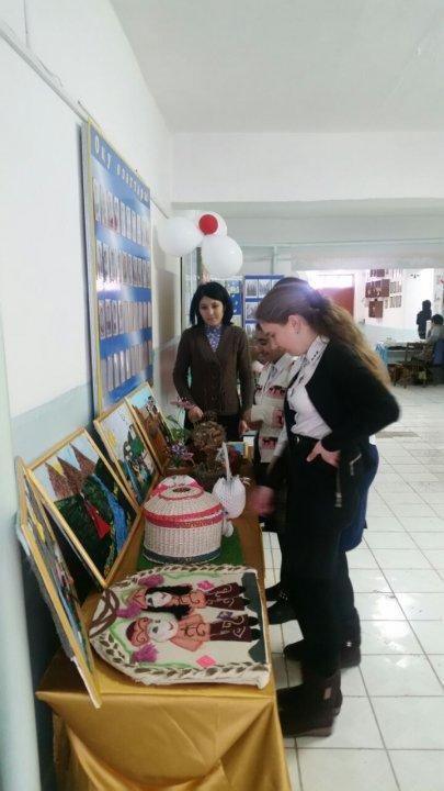 Ә.Молдағұлова атындағы №28 орта мектебінде 1-12 ақпан аралығында өткізіліп жатқан "Өзін өзі тану: Махаббат пен шығармашылық педагогикасы " атты онкүндік іс-шаралары