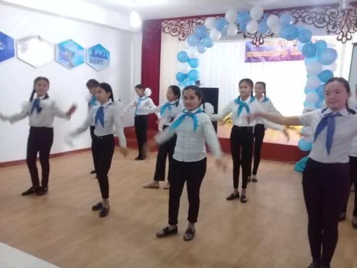 "Жас Ұлан" , "Жас қыран" ұйымына оқушыларды салтанатты түрде  қабылдау 