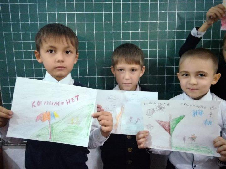 Жоспарға сәйкес өткізілген "Сыбайлас жемқорлыққа жол жоқ"сурет байқауы