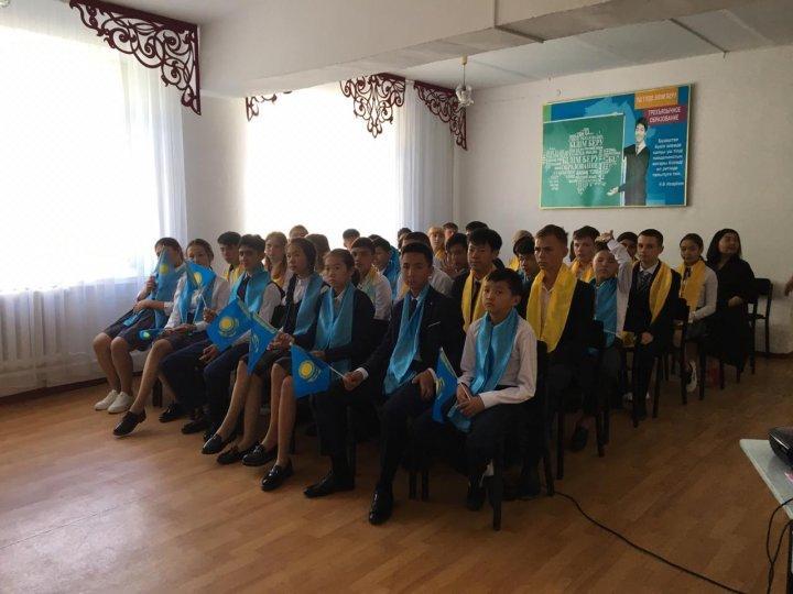 Ә.Молдағұлова  атындағы №28 орта мектебінде республикалық "Адалдық сағаты" болып өтті.