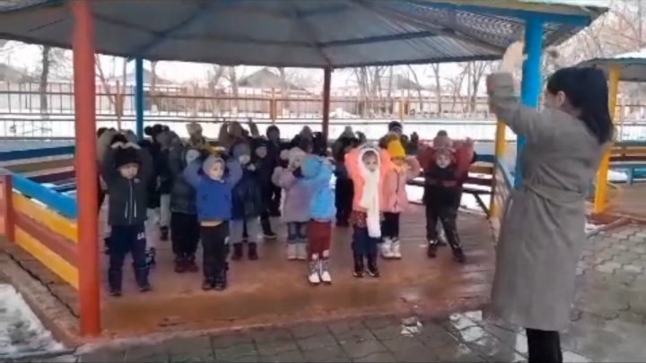 "Көркем-ай" шағын орталығы. Серуендегі сергіту сәті.